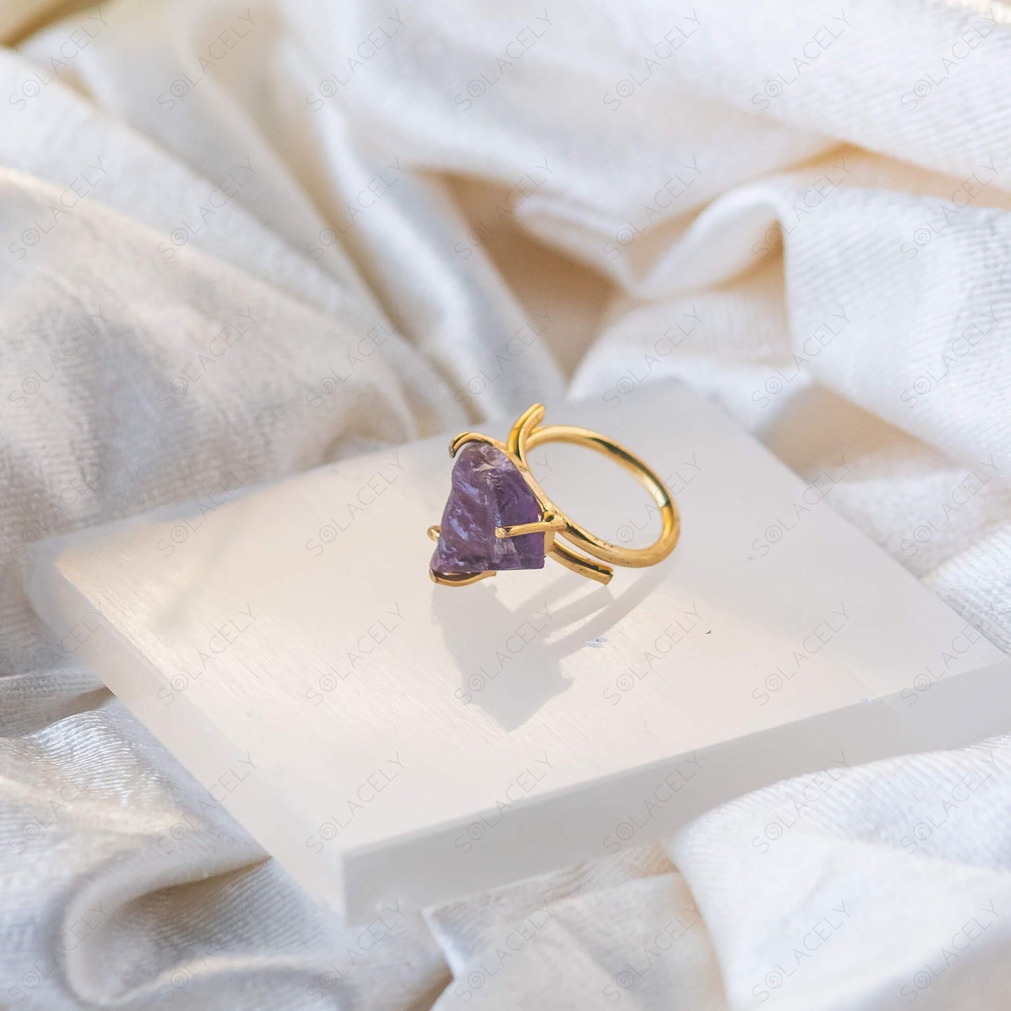 amethyst stone ring