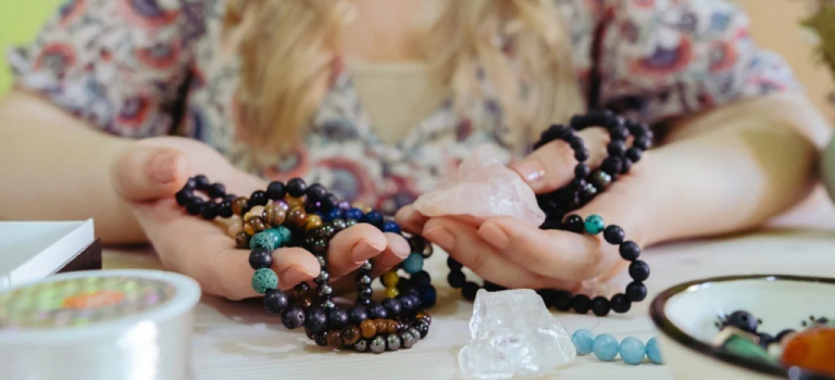 which wrist to wear crystal bracelet