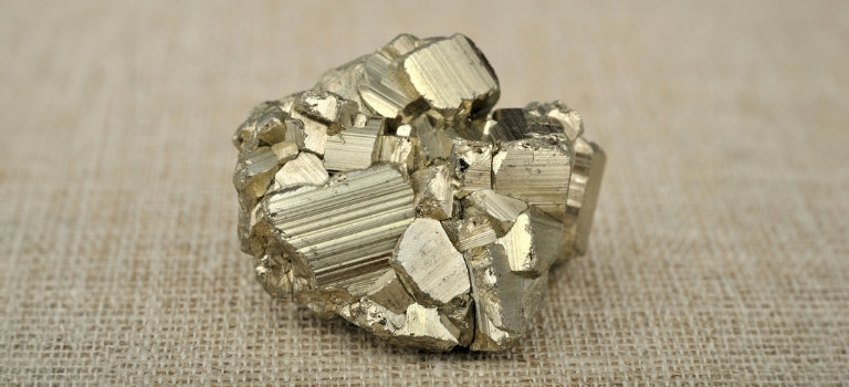 pyrite cluster for wealth