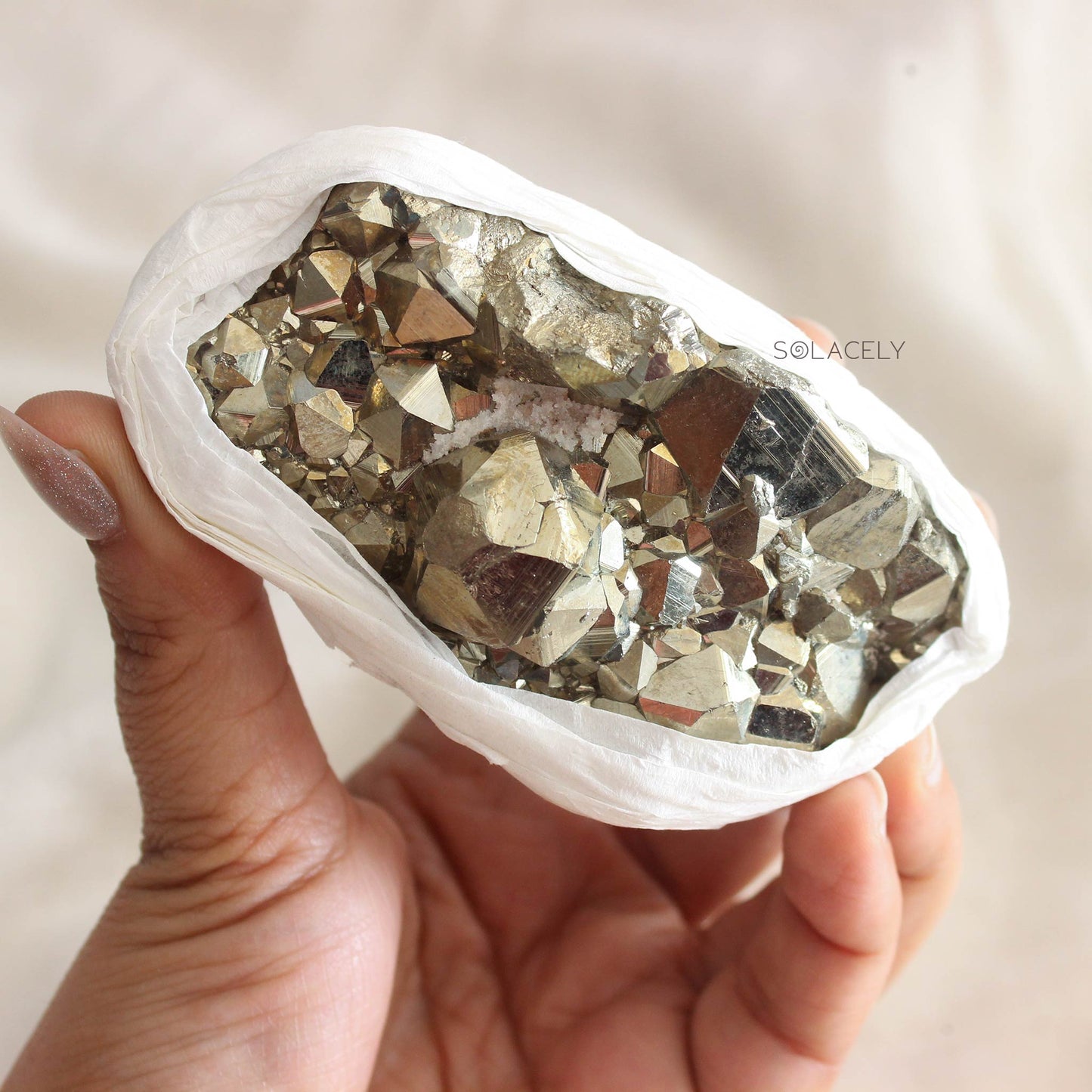 Peruvian Pyrite Cluster - For Financial Growth