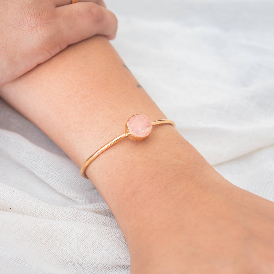 rose quartz bangle