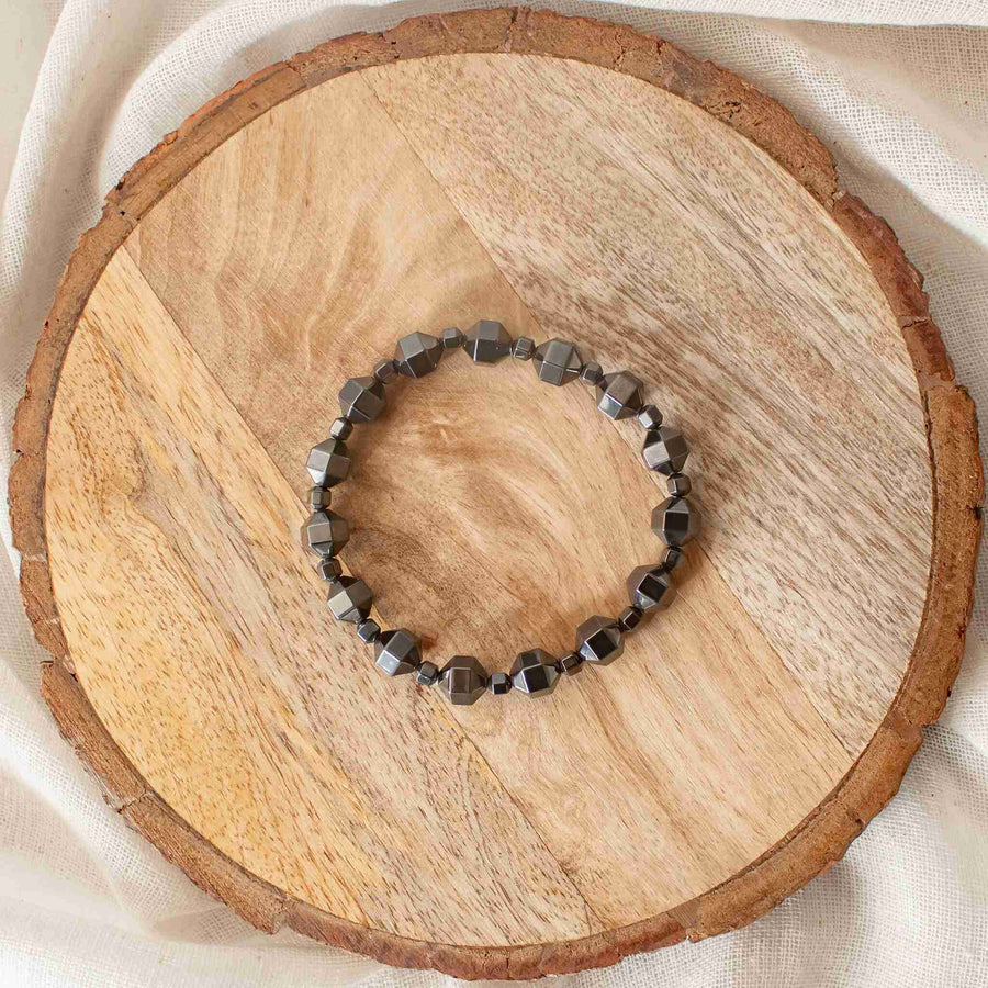 hematite bracelet hexagonal bead 