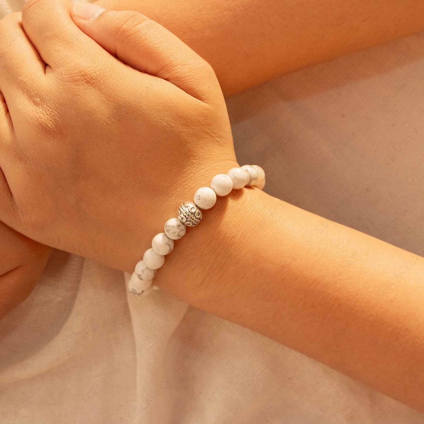 howlite bracelet