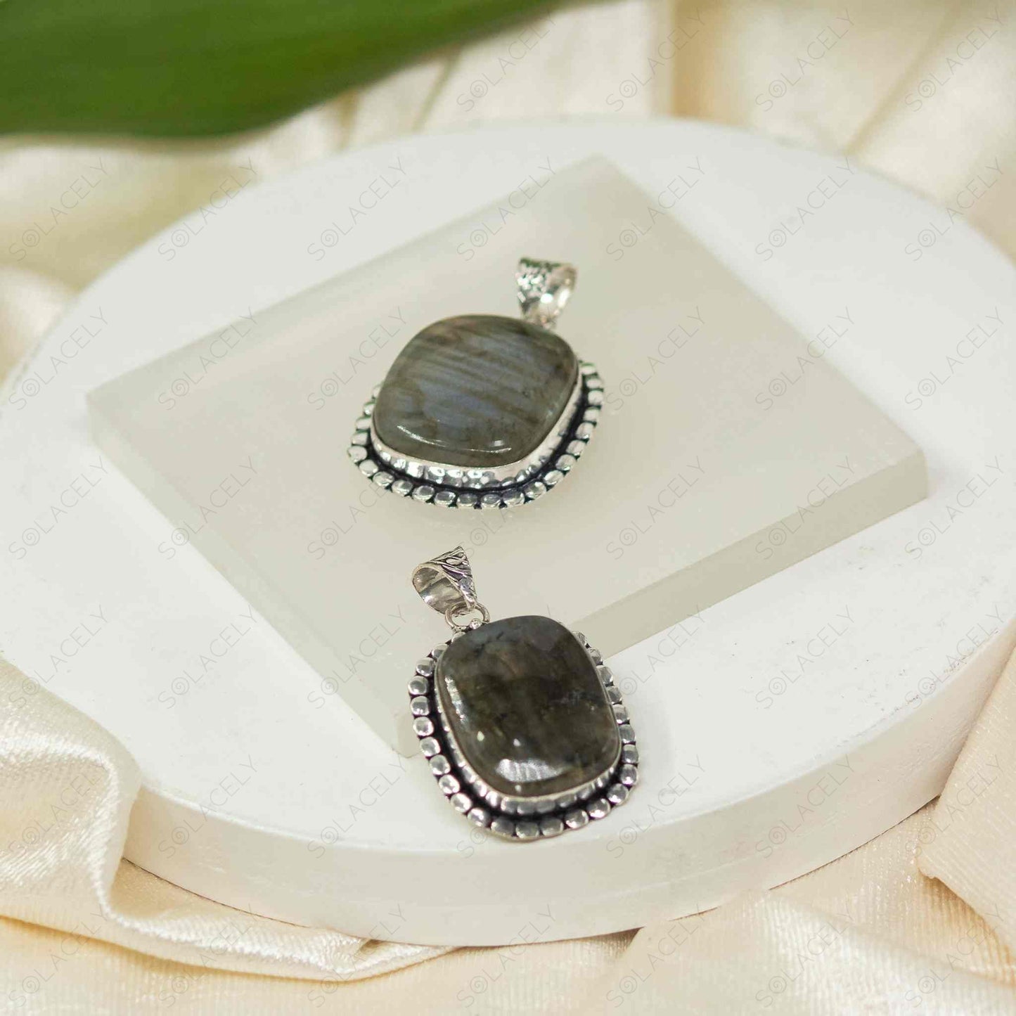 labradorite pendants