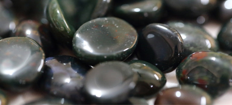 Bloodstone Crystal Characteristics