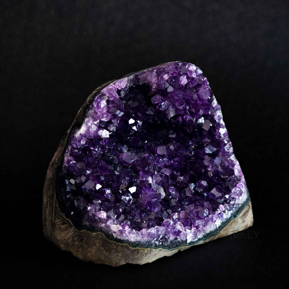 premium amethyst geode for meditation 473g aaa plus quality