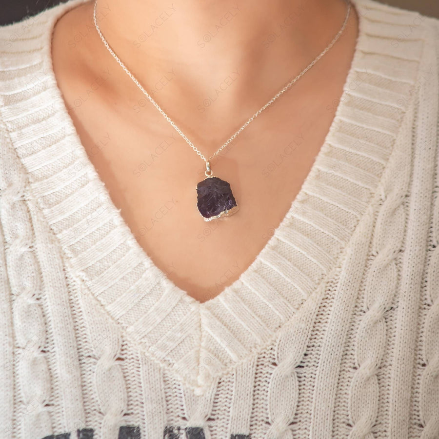 raw amethyst stone pandant 07 silver chain