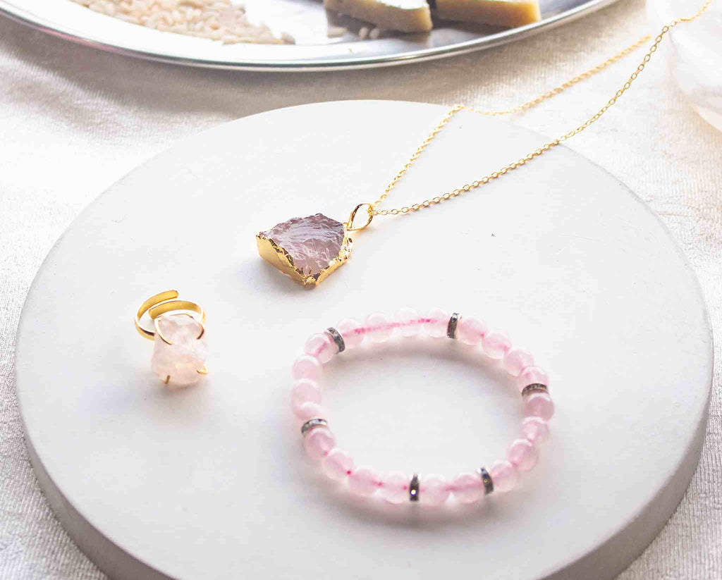rose quartz bracelet, rose quartz ring and rose quartz pendant hamper for sister