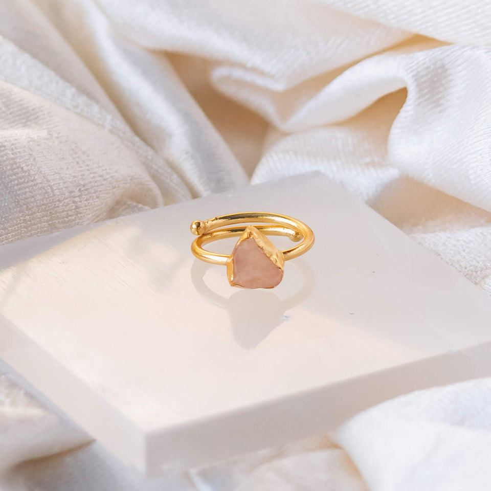 Roze Quartz Adjustable ring