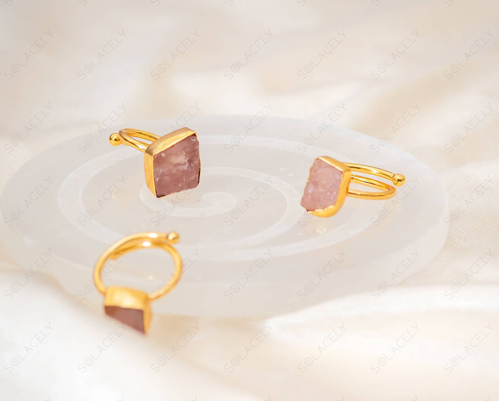 rose quartz ring for love and relation