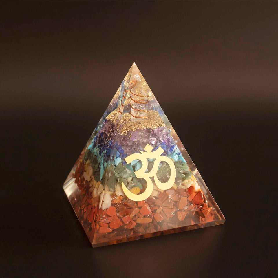 seven chakra orgone pyramid 01