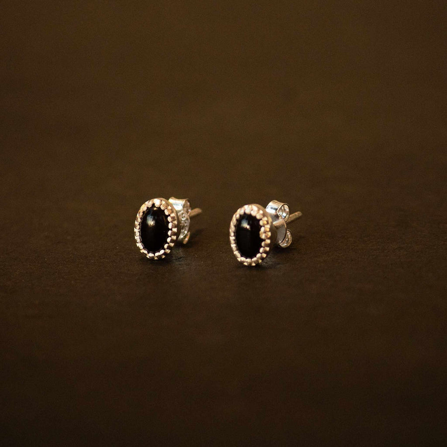 sterling silver stud earring with black onyx