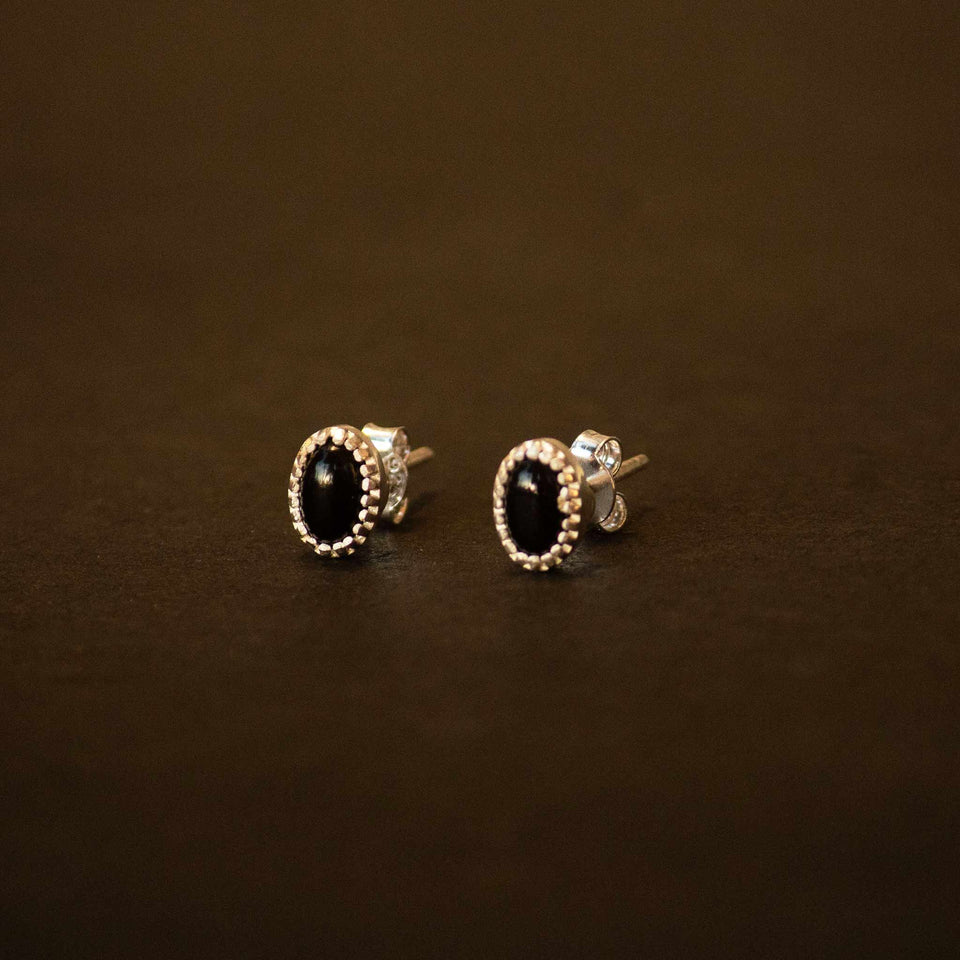 sterling silver stud earring with black onyx