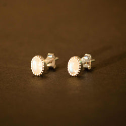 sterling silver stud earring with moonstone