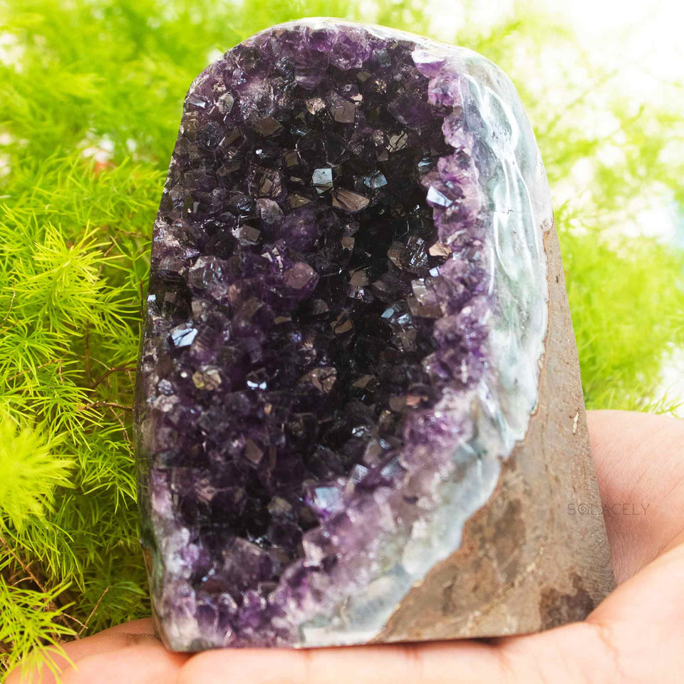 top quality amethyst geode 886g aaa plus