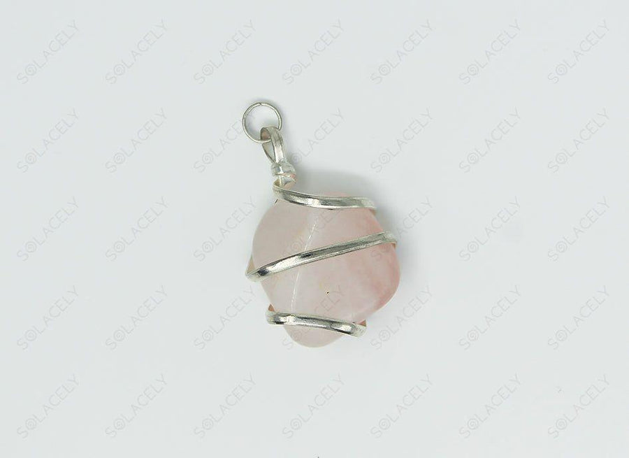 rose quartz pendant benefits